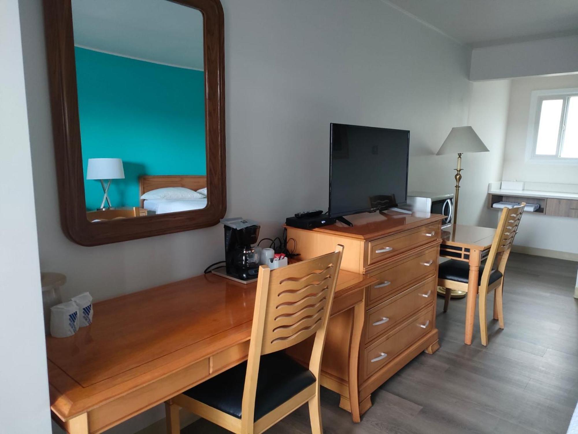 Tara Vista Inn Hinton Εξωτερικό φωτογραφία