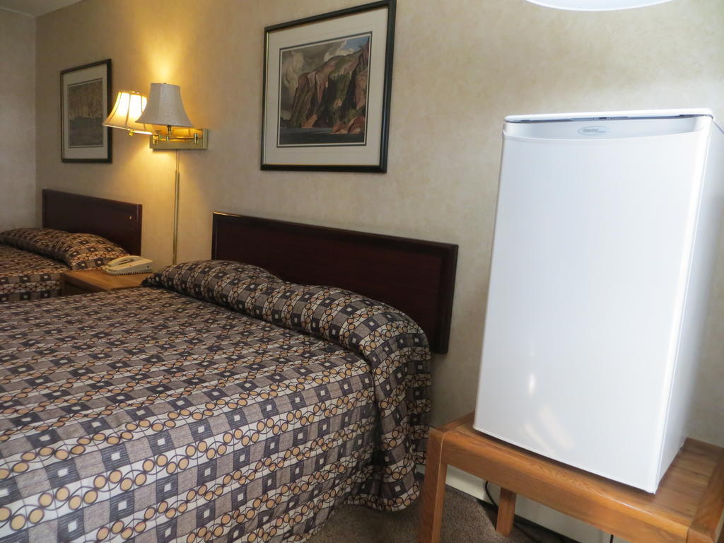 Tara Vista Inn Hinton Εξωτερικό φωτογραφία