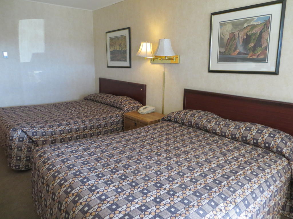 Tara Vista Inn Hinton Εξωτερικό φωτογραφία