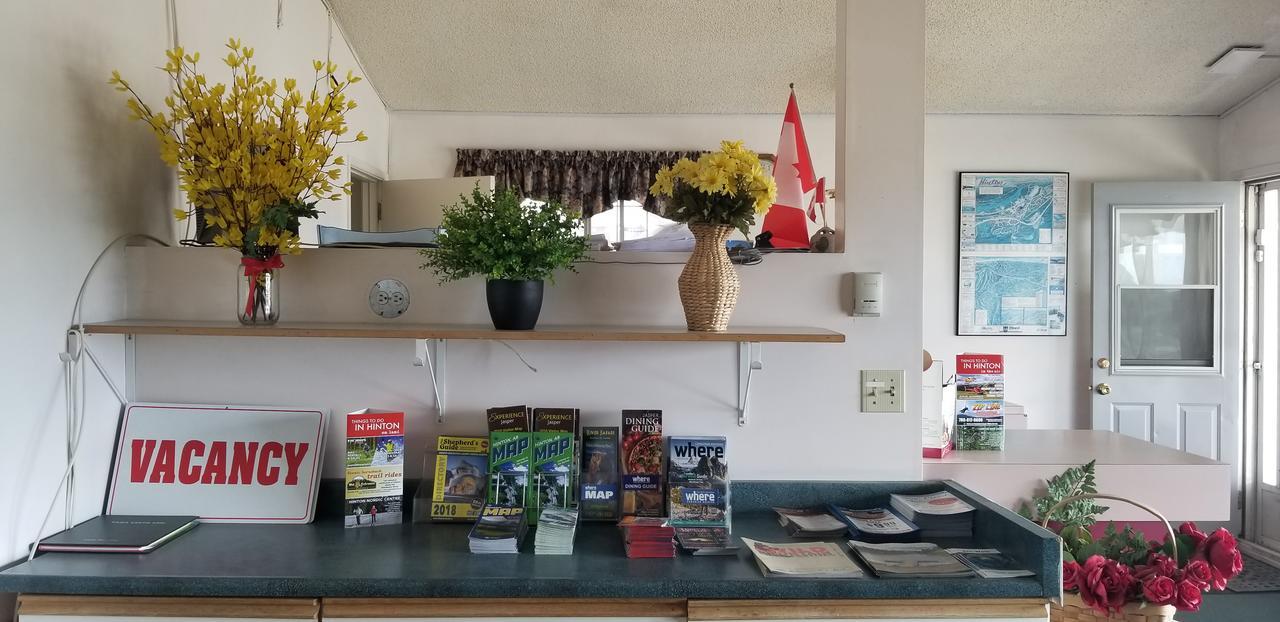 Tara Vista Inn Hinton Εξωτερικό φωτογραφία